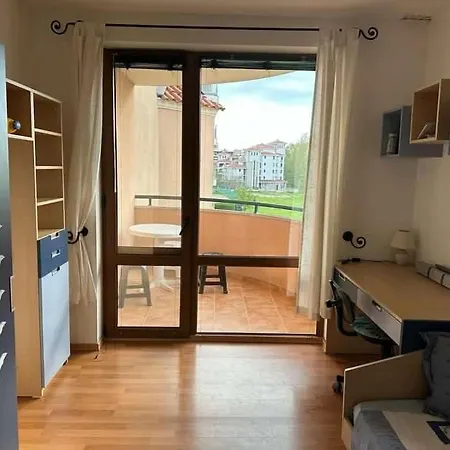 Tania's Apartment