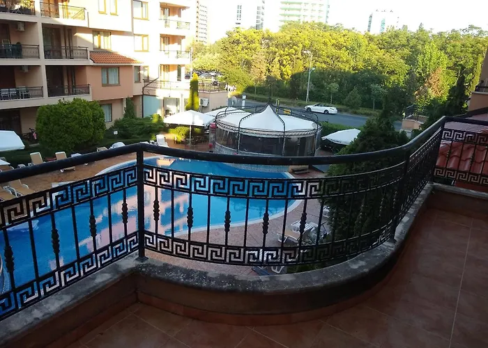 Tania's * Слънчев бряг